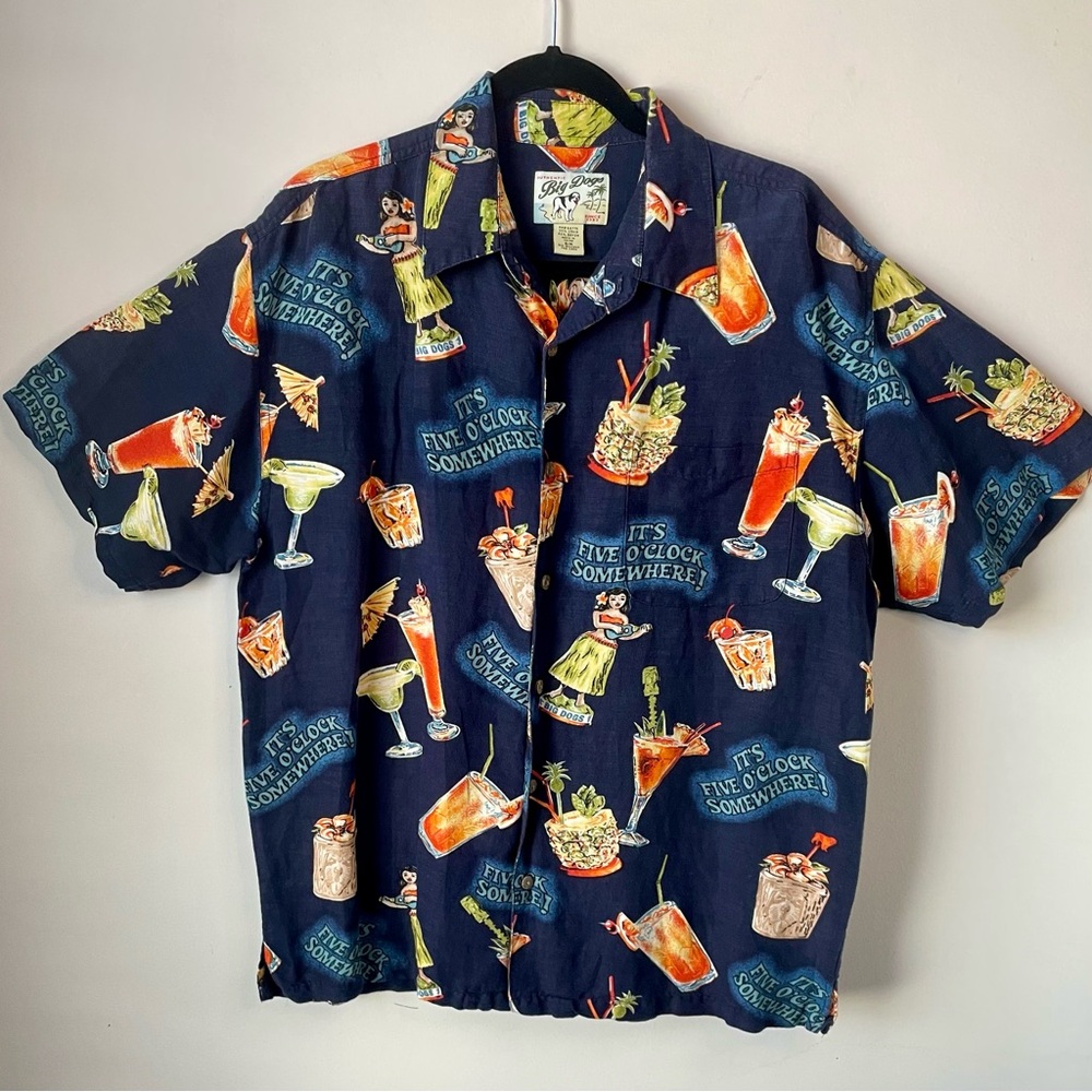 Big Dogs Y2K Navy Cocktail Print Men's Hawaiian Shirt Size S/M Vacation Resort
